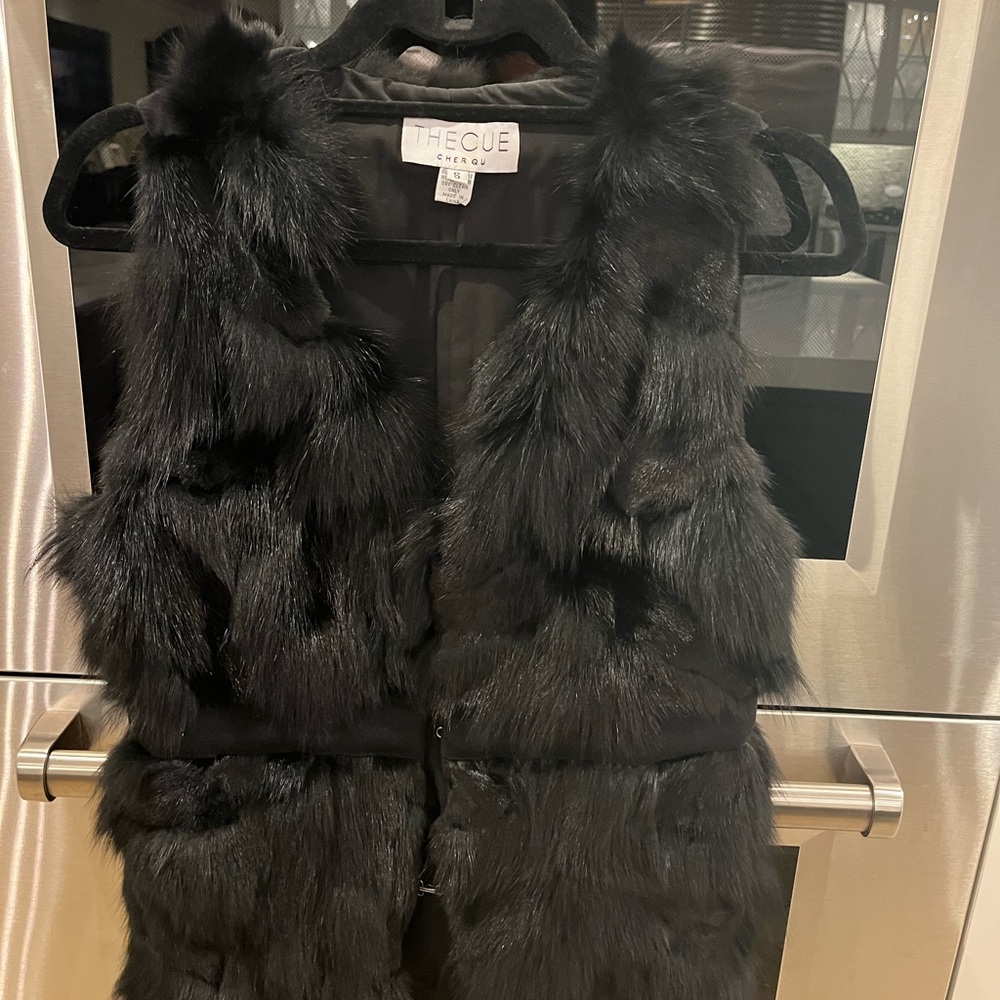 The Cue Cherqu Fox Fur Vest